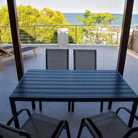 Aelia Boutique Apartments & Rooms เนอาวรัสนา ภายนอก รูปภาพ