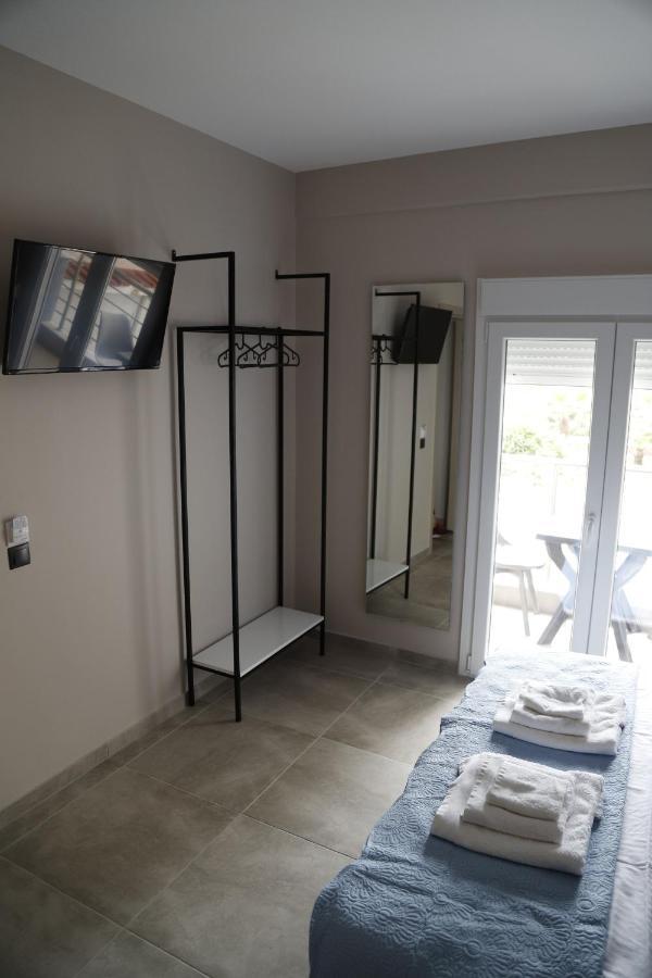 Aelia Boutique Apartments & Rooms เนอาวรัสนา ภายนอก รูปภาพ