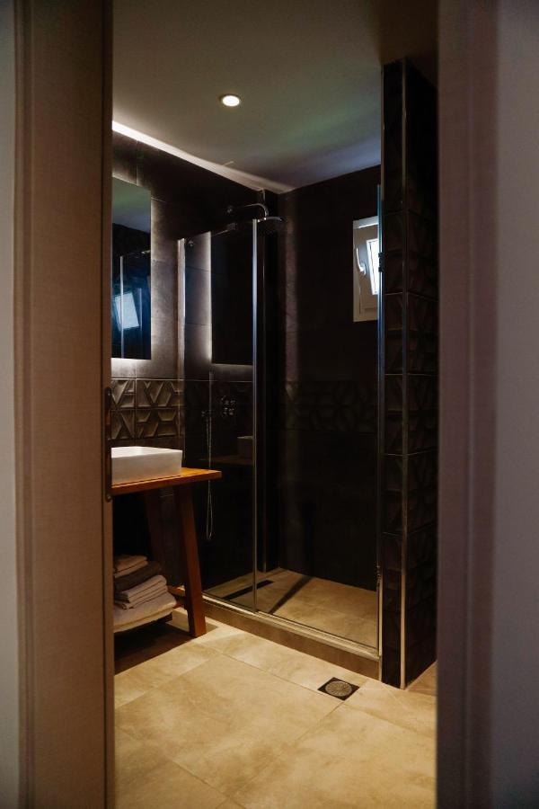 Aelia Boutique Apartments & Rooms เนอาวรัสนา ภายนอก รูปภาพ